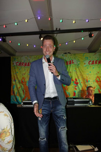 Pyjamafeest / Sleutelbal 3359