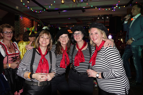 Pyjamafeest / Sleutelbal 3334