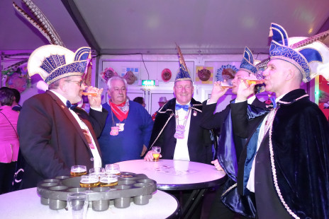 Keiebijters 2765