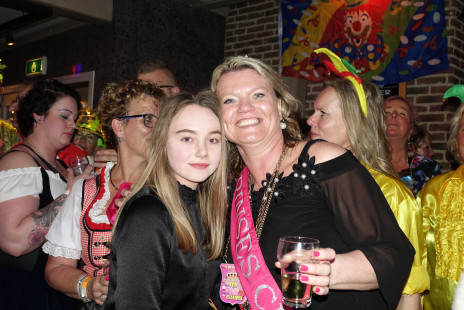 Pyjamafeest / Sleutelbal 3408