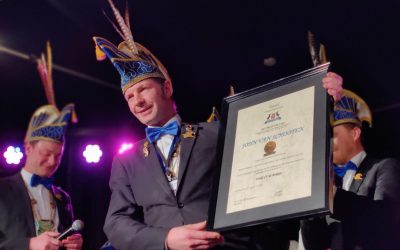 John van Schooten verheven tot erelid Carnavalsvereniging de Bokken